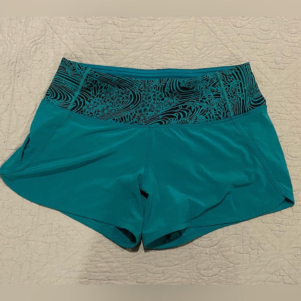Lululemon low rise 4” speed up shorts